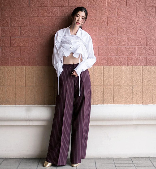 Muốn dáng mảnh mai cao ráo tức thì, bạn chỉ cần diện đồ kẻ sọc là xong ngay!