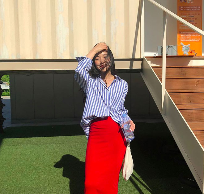 Muốn dáng mảnh mai cao ráo tức thì, bạn chỉ cần diện đồ kẻ sọc là xong ngay!