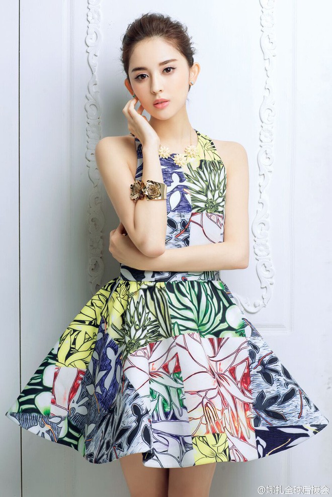 Cổ Lực Na Trát: Từ bông hoa Tân Cương rực rỡ tới ngôi sao bị chửi nhất showbiz Hoa ngữ