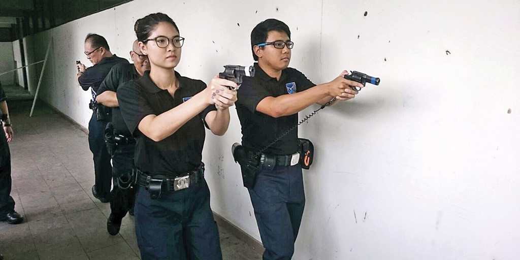 Các hiệp sĩ đường phố trên thế giới hoạt động ra sao?