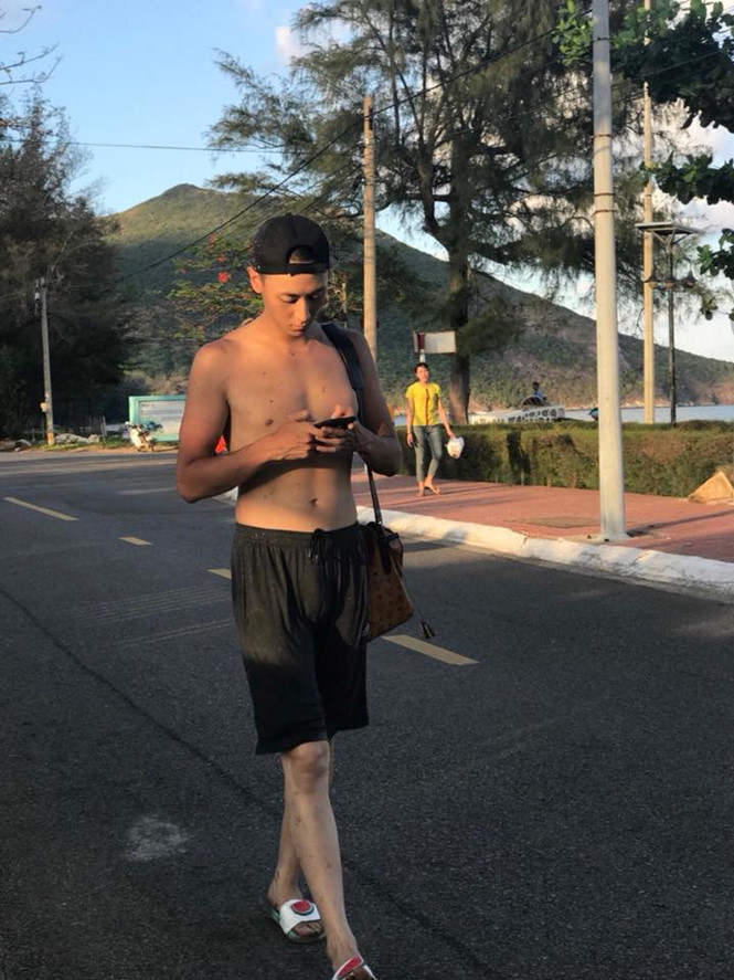 Quản lý nói gì về việc tàn tạ của Rocker Nguyễn?