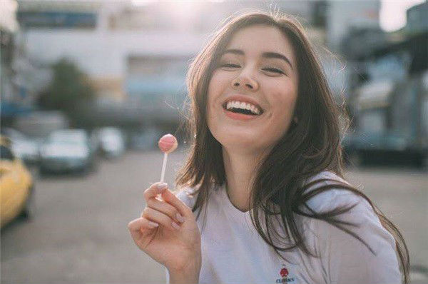 10 phẩm chất biến bạn thành mẫu phụ nữ vạn người mê mà bất cứ chàng trai nào cũng muốn được hẹn hò 10 phẩm chất biến bạn thành mẫu phụ nữ vạn người mê mà bất cứ chàng trai nào cũng muốn được hẹn hò