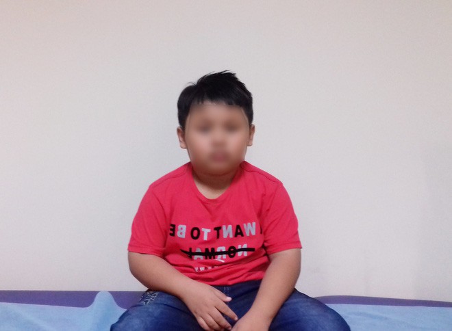 TP.HCM: Bé trai 9 tuổi đang ngủ bị vật thể lạ chui vào tai suýt thủng màng nhĩ