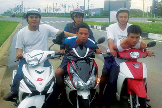 Thêm một hiệp sĩ bị đâm vì can ngăn xô xát