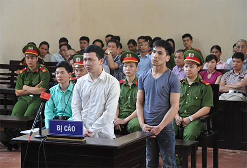 Hợp đồng ăn chia tiền chạy thận nhân tạo tại Bệnh viện đa khoa Hoà Bình