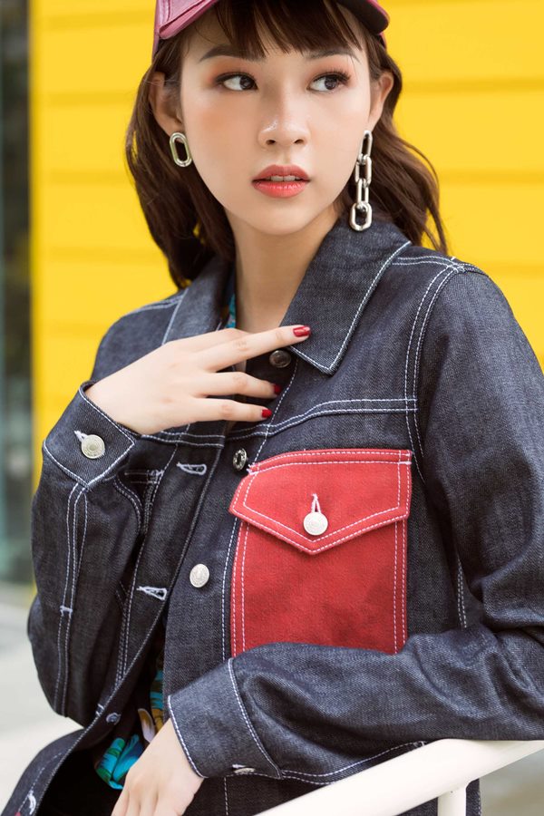 Phí Phương Anh gợi ý thời trang búp bê xuống phố