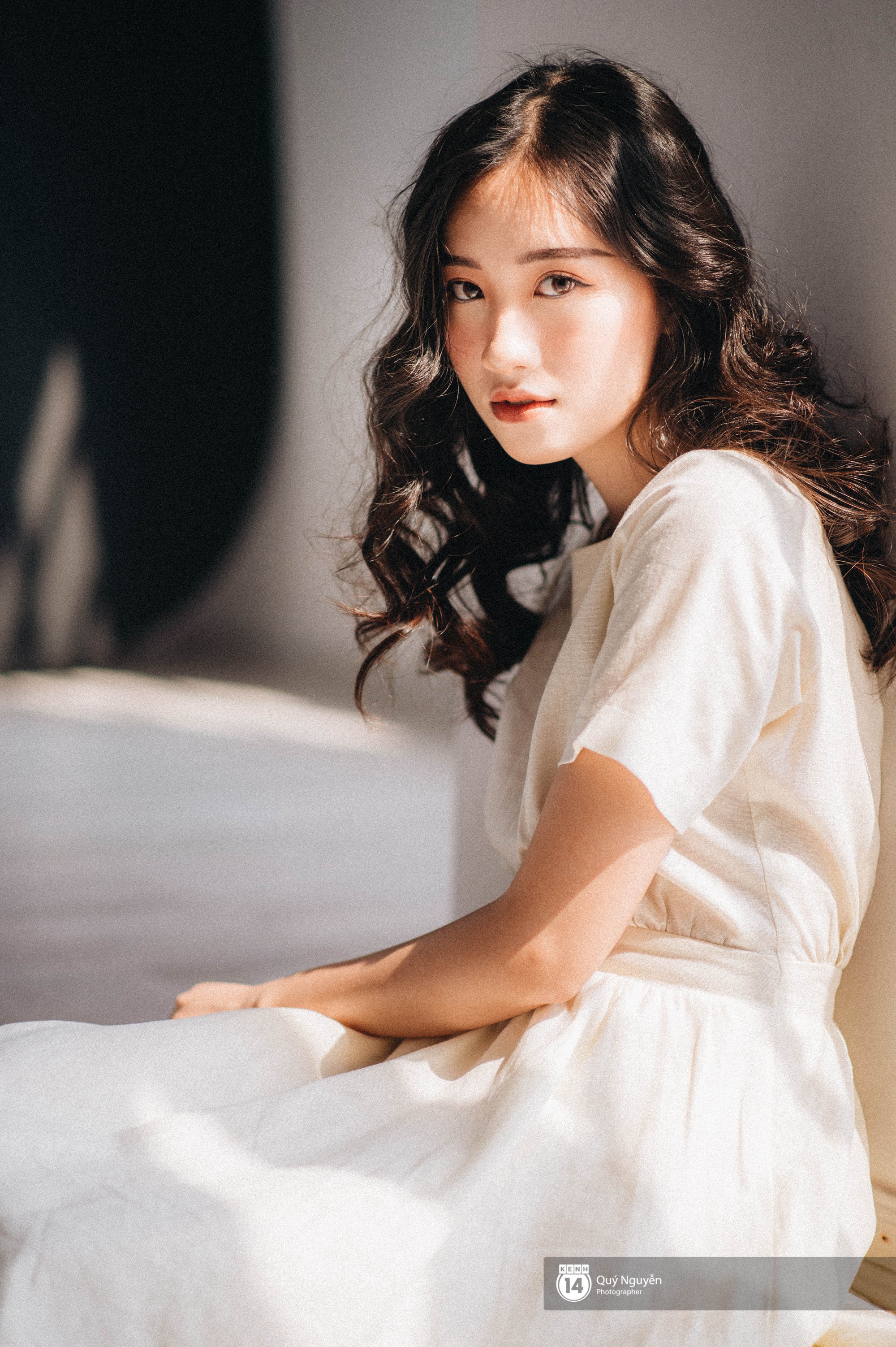 Gặp gỡ cô bạn Á khôi của Học viện Ngoại giao với nhan sắc trong trẻo tựa nàng thơ