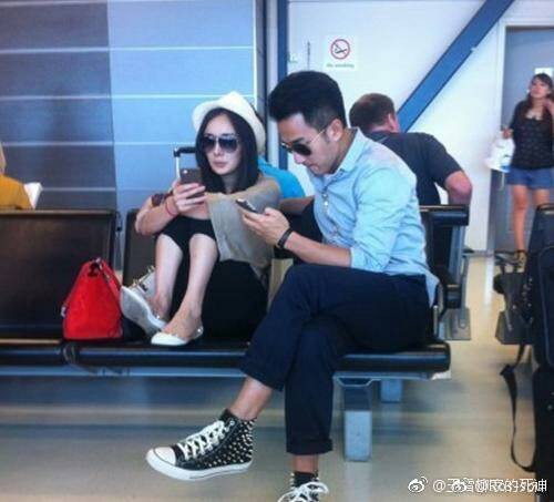 Dương Mịch bị fan Triệu Lệ Dĩnh bóc phốt: Thẩm mỹ hỏng, mê trai trẻ, quỵt tiền và nhiều scandal khác