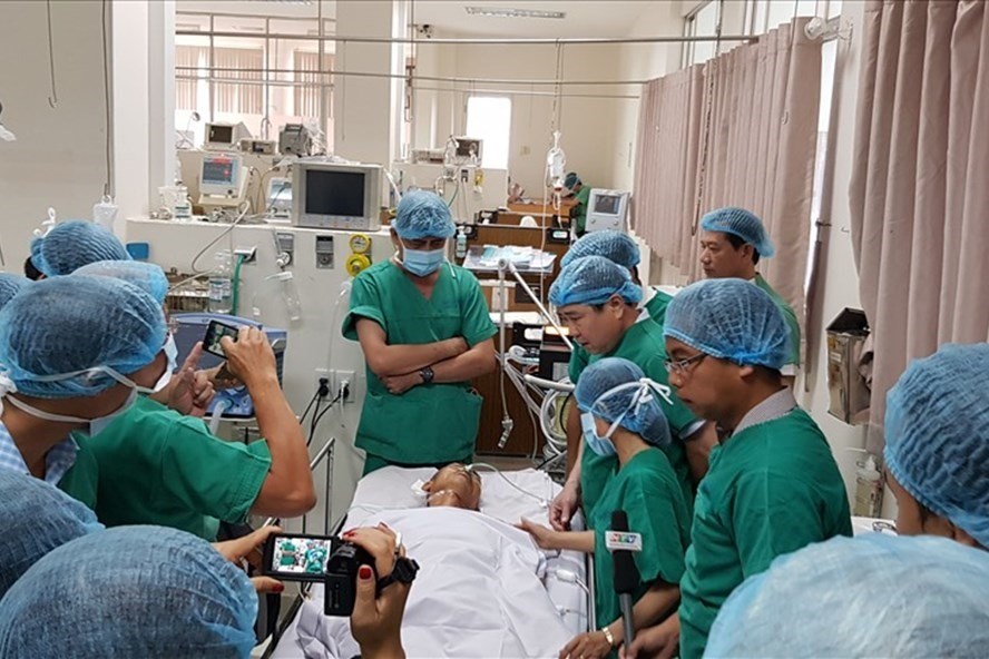 3 hiệp sĩ đường phố bị đâm trọng thương có thể được giải quyết chế độ thương binh