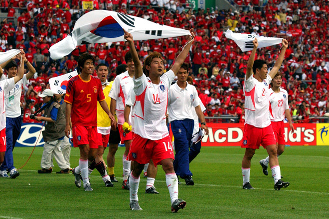 Trọng tài World Cup 2002, sau tai tiếng ở Hàn Quốc đến buôn ma túy