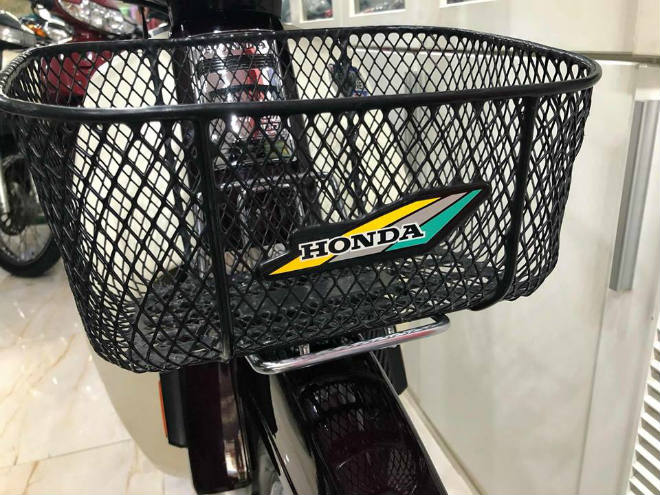 Cận cảnh Honda Dream II Thái Lan thét giá 1,2 tỷ đồng