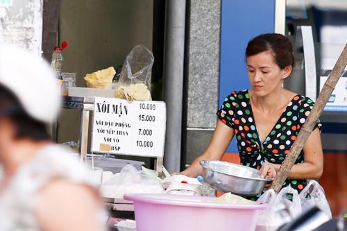 Đâu chỉ biết khoe vòng 3, Angela Phương Trinh cũng có những điều đáng yêu riêng