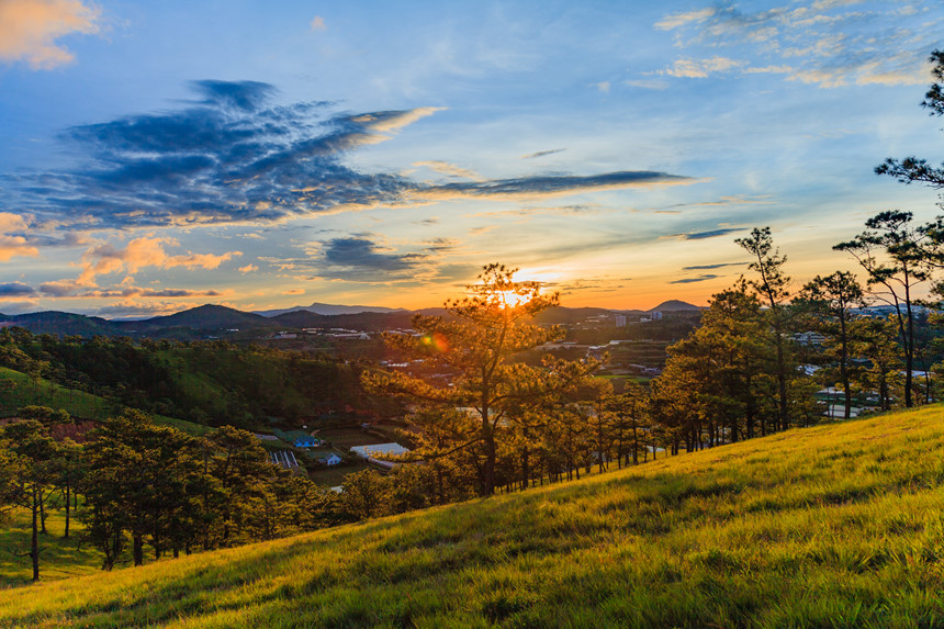 Tà Năng - Phan Dũng: Cung đường trekking đẹp nhưng đầy rẫy hiểm nguy