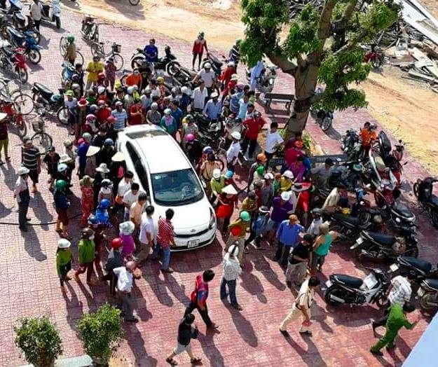 Bình Định: Nghi cặp đôi bắt cóc trẻ em, công an vào cuộc điều tra