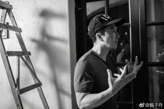 Cùng 54 tuổi nhưng hình ảnh hiện tại của Lý Liên Kiệt, Chân Tử Đan lại khác xa nhau