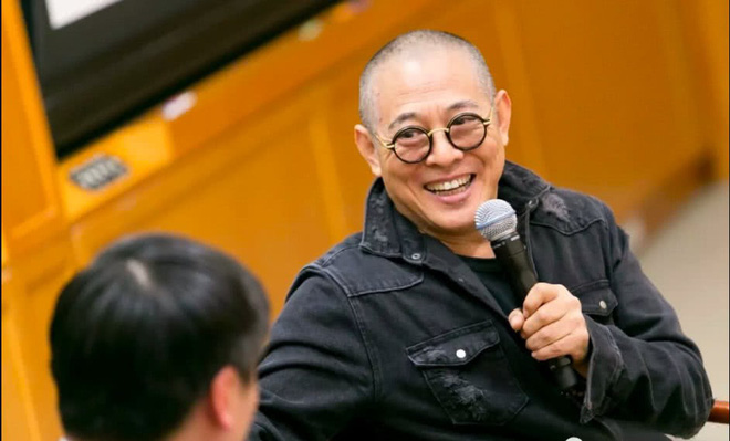 Cùng 54 tuổi nhưng hình ảnh hiện tại của Lý Liên Kiệt, Chân Tử Đan lại khác xa nhau