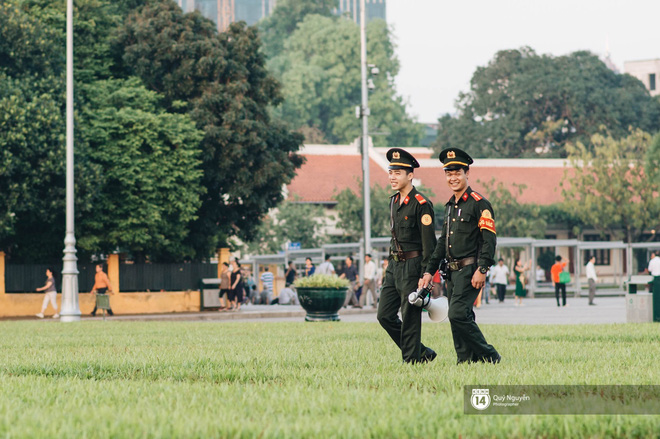 Tâm sự của chiến sĩ trong đội trực gác Lăng Bác: Với chúng tôi, ngày nào cũng là sinh nhật Người!