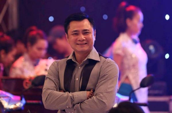 Quá khứ ít ai biết của các danh hài: Vân Dung lọt Top 15 Hoa hậu, Tự Long từng chạy xe ôm kiếm sống