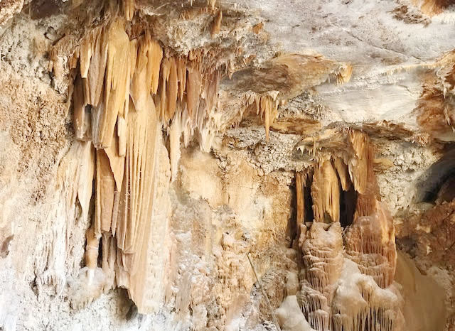 Hang động triệu năm bị tàn phá: Chủ tịch Thanh Hóa chỉ đạo xử lý