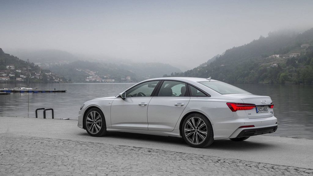 Audi A6 2019 sang trọng và hiện đại hơn, giá từ 49.000 USD