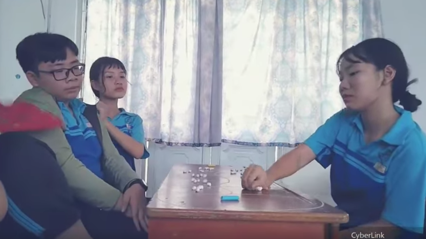 Nam sinh Sài Gòn bị Bích Phương nhập, đóng MV parody Bùa yêu múa cực dẻo Nam sinh Sài Gòn bị Bích Phương nhập, đóng MV parody Bùa yêu múa cực dẻo