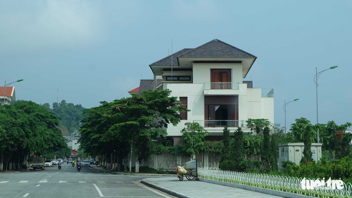 Dùng công nghệ kiểm soát tài sản quan chức