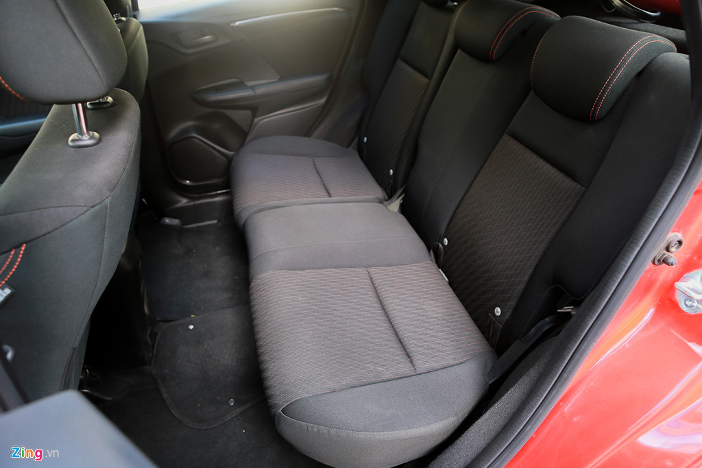Cảm nhận Honda Jazz: Xe nhập nhỏ gọn cho phụ nữ Cảm nhận Honda Jazz: Xe nhập nhỏ gọn cho phụ nữ