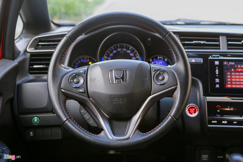 Cảm nhận Honda Jazz: Xe nhập nhỏ gọn cho phụ nữ Cảm nhận Honda Jazz: Xe nhập nhỏ gọn cho phụ nữ