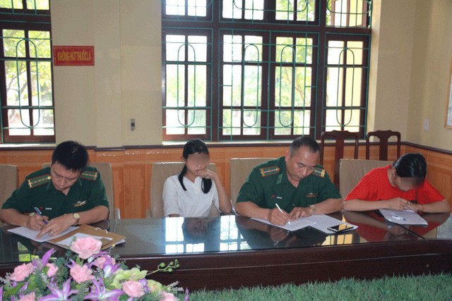 Nhờ giáo viên chủ nhiệm, 2 nữ sinh được cứu từ đường dây buôn bán người