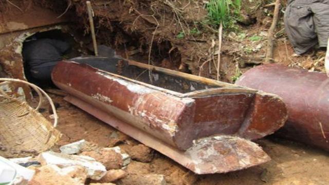 Ngôi mộ đế vương đáng sợ bậc nhất Trung Quốc, 1 chiếc quan tài đoạt 7 mạng người