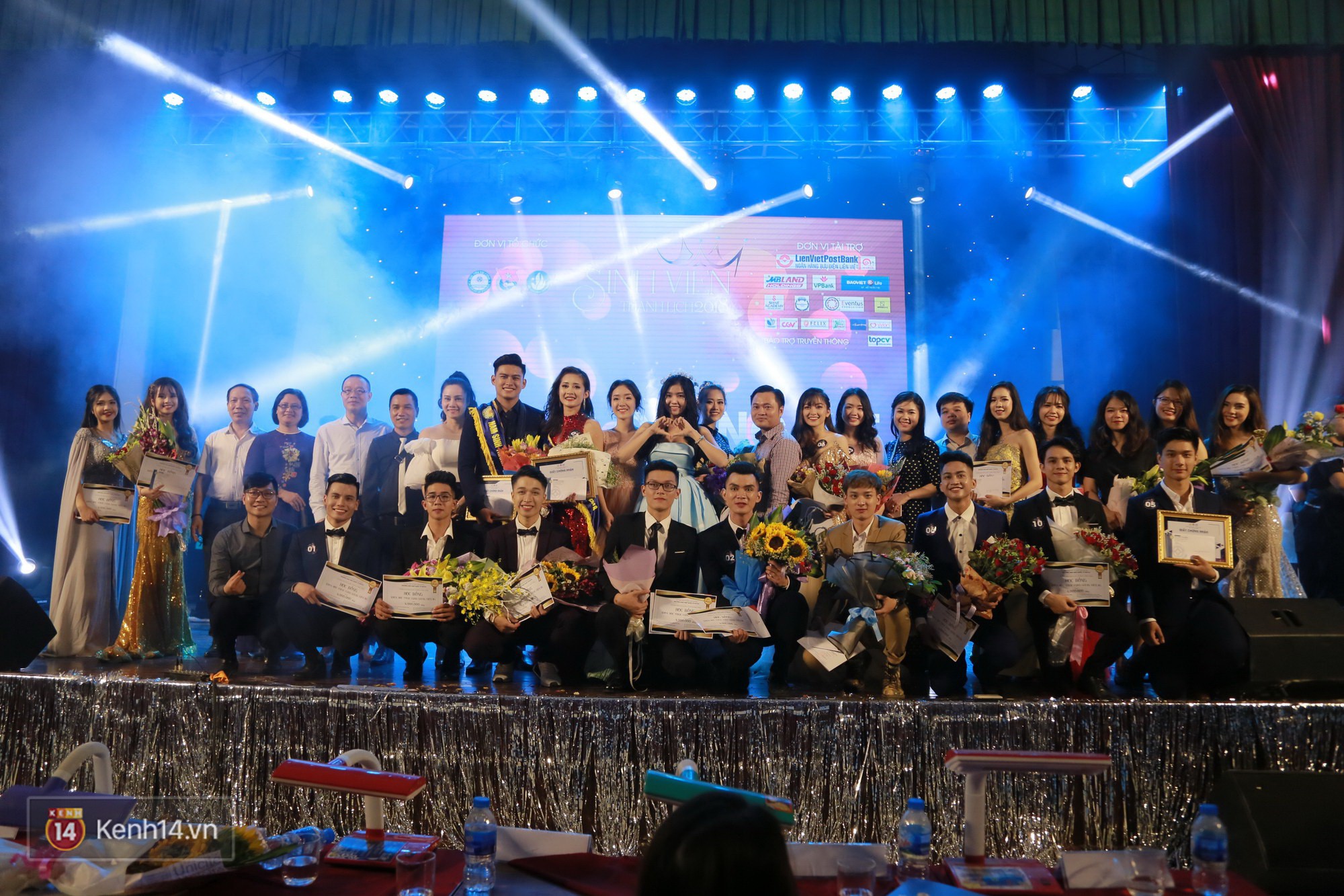 Cặp đôi trai tài gái sắc đăng quang Nam vương và Hoa khôi của HV Tài chính