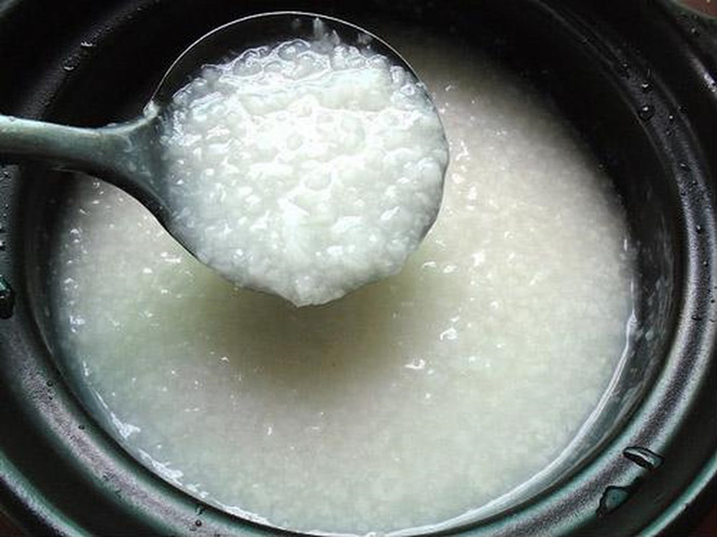 Nấu nướng nhất định phải biết lúc vô cùng thích hợp để thêm dầu ăn vào giúp món ăn ngon xuất sắc