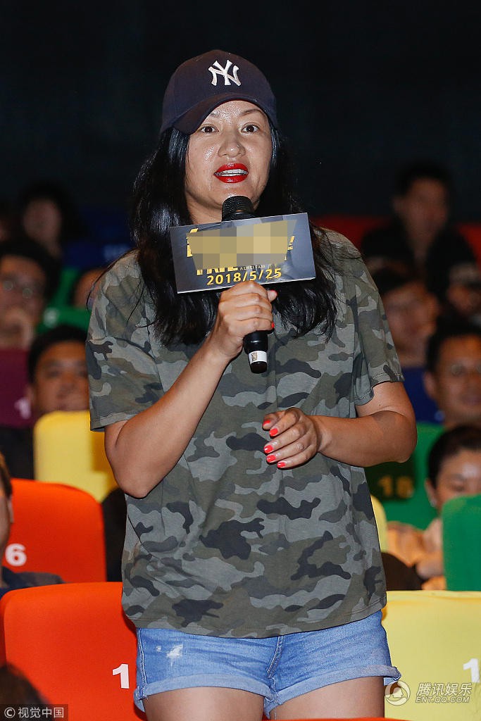 Gương mặt bóng dầu, phát tướng ở tuổi 47, không ai tin đây là siêu mẫu một thời của showbiz Hoa ngữ