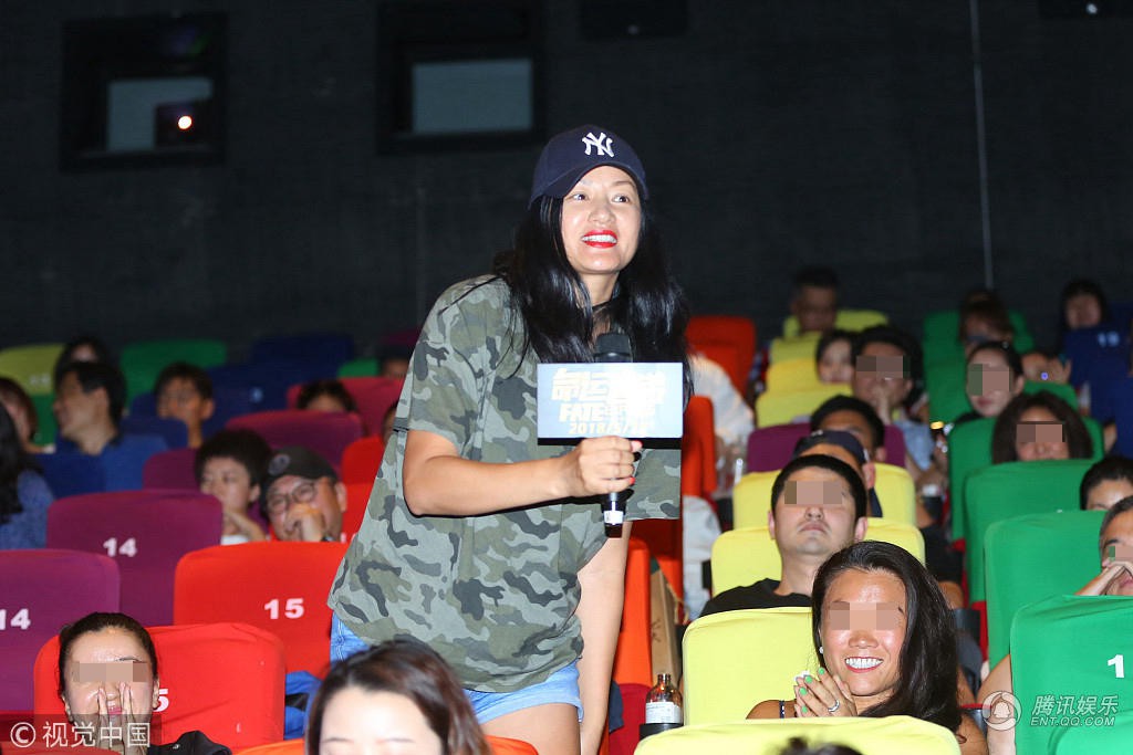 Gương mặt bóng dầu, phát tướng ở tuổi 47, không ai tin đây là siêu mẫu một thời của showbiz Hoa ngữ