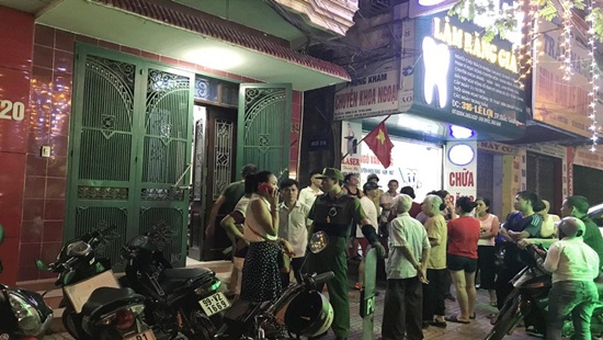 Đến xin ngủ nhờ, nữ giáo viên mầm non cầm dao dọa giết chủ nhà