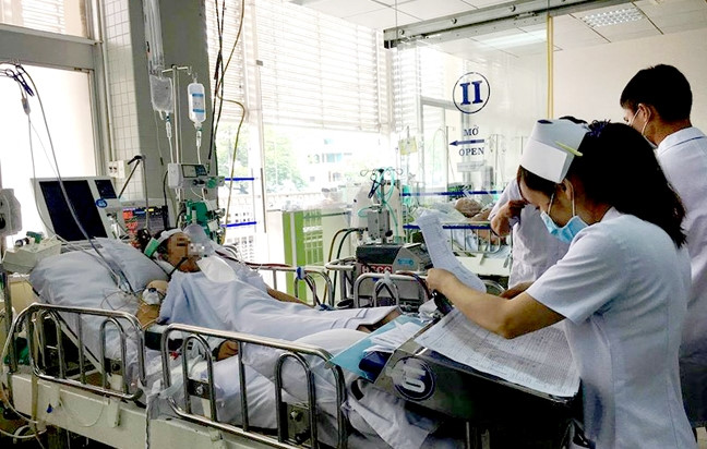 Cô gái nguy kịch vì sốc phản vệ khi ăn cá ngừ