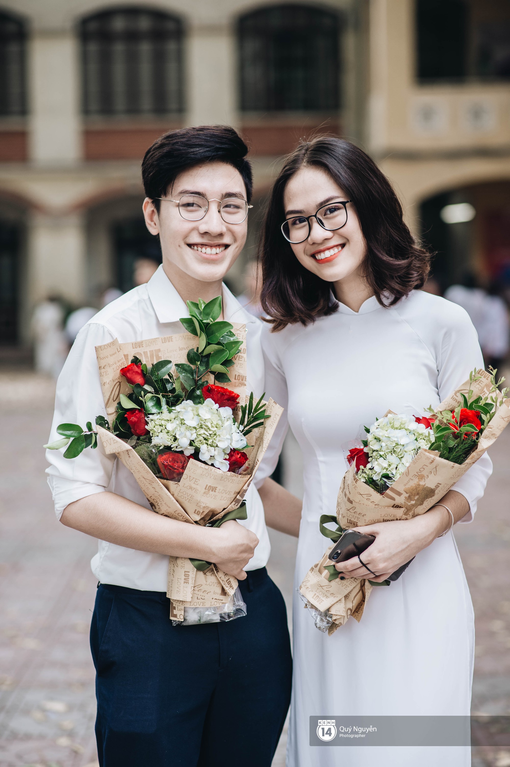 Đặc sản lễ bế giảng trường Phan Đình Phùng: Cả một trời trai xinh gái đẹp