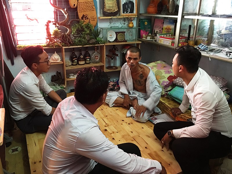 Hiệp sĩ Hoàng kể lại giây phút đối mặt với nhóm cướp SH