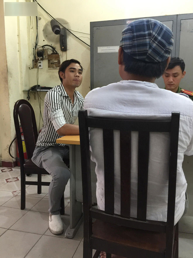 Diễn viên đòi nợ cát xê bị Chủ nhiệm đoàn phim đấm vào mặt, cầm dao rượt như xã hội đen