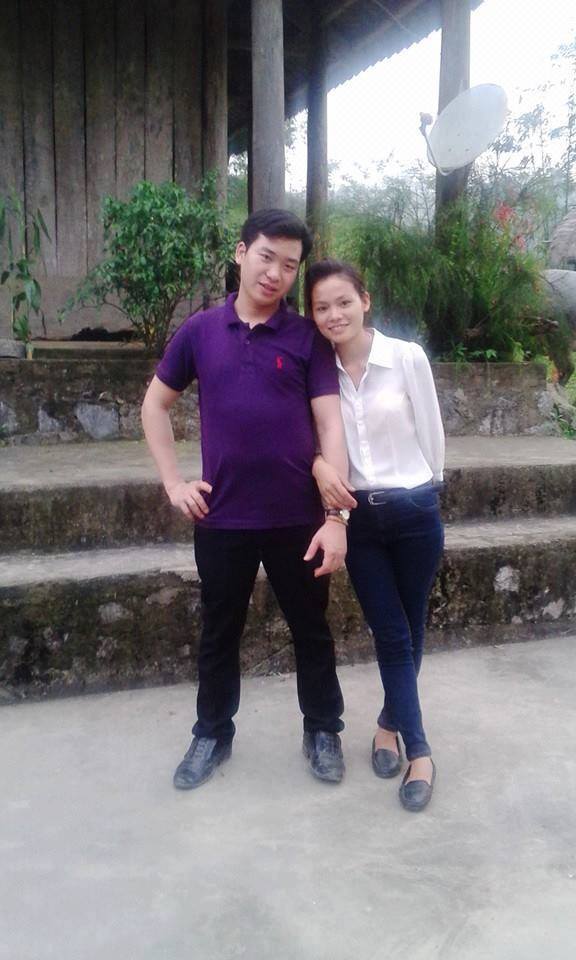 Cô gái khóc như mưa khi phải trèo 4 ngọn đồi mới đến nhà bạn trai