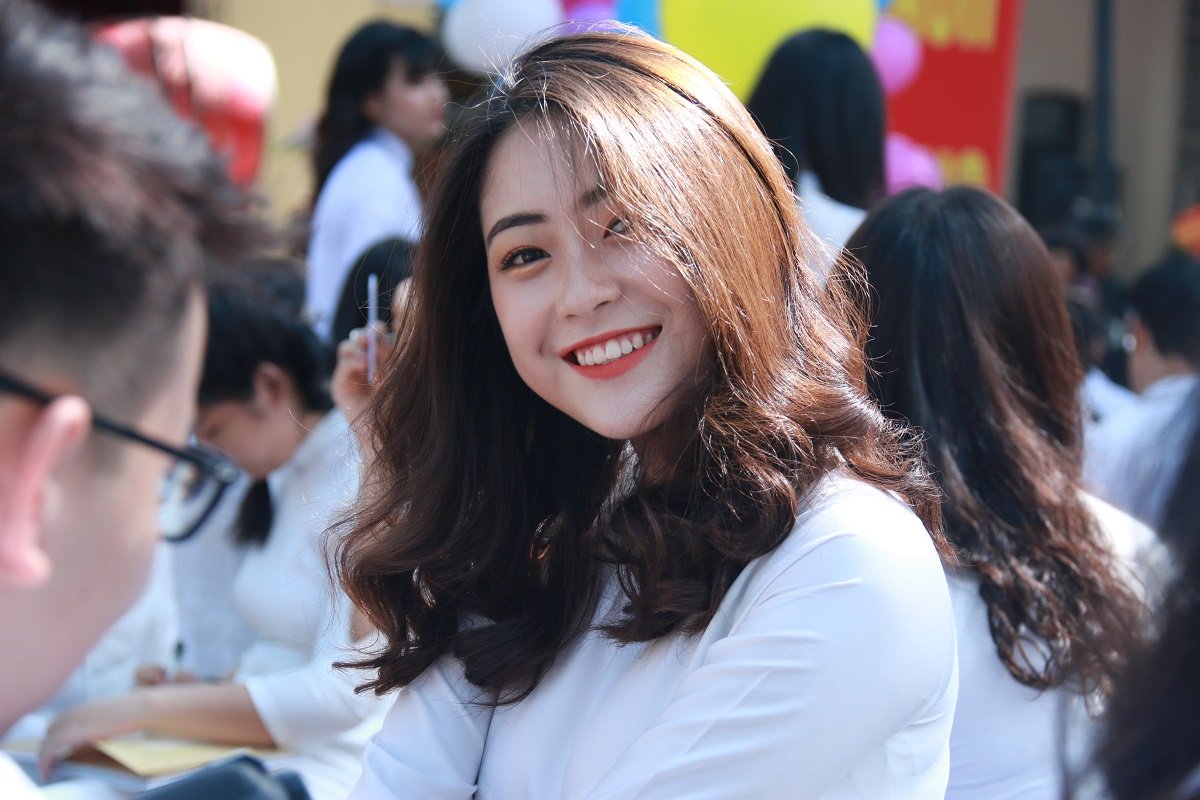 Nữ sinh rạng ngời trong ngày chia tay tuổi học trò Nữ sinh rạng ngời trong ngày chia tay tuổi học trò