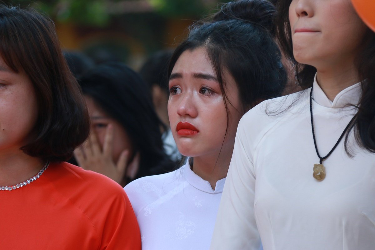 Nữ sinh rạng ngời trong ngày chia tay tuổi học trò Nữ sinh rạng ngời trong ngày chia tay tuổi học trò