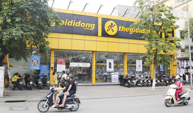 Thế giới di động đóng hàng loạt cửa hàng, nhiều đại gia khóc rưng rức vì mất ngàn tỷ