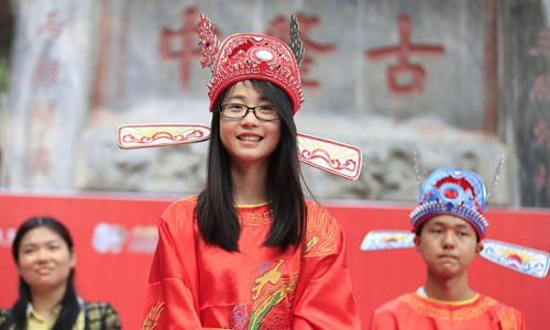 Trung Quốc cấm tiết lộ danh tính thủ khoa đại học