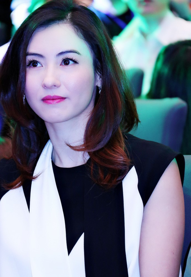 Trương Bá Chi khoe thần thái xinh đẹp ở tuổi 37, trải lòng về quãng thời gian rời xa showbiz Trương Bá Chi khoe thần thái xinh đẹp ở tuổi 37, trải lòng về quãng thời gian rời xa showbiz