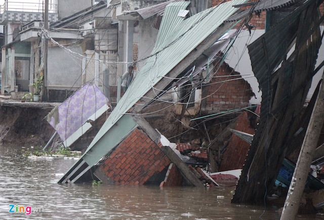 Người phụ nữ cứu hàng chục cư dân trong vụ sạt lở tại Cần Thơ