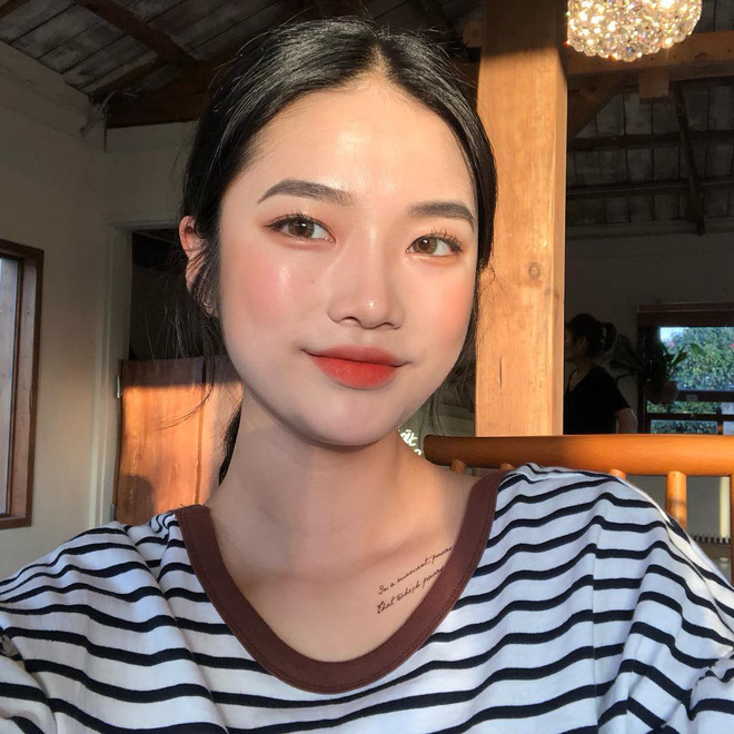 Hè đến, các cô nàng phải diện 5 màu son này mới là chuẩn không cần chỉnh Hè đến, các cô nàng phải diện 5 màu son này mới là chuẩn không cần chỉnh