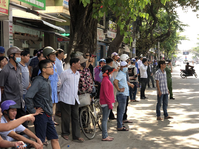 Tranh chấp bụi tre, bị hàng xóm đánh chấn thương sọ não