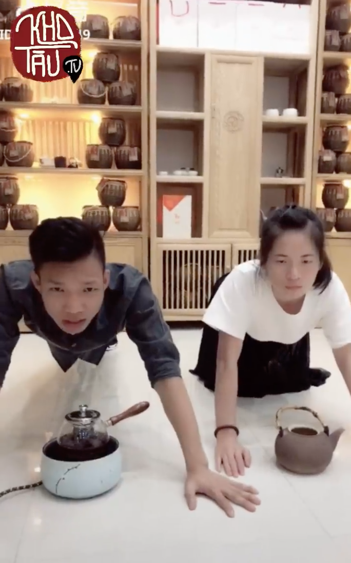 Trào lưu mới: Trả treo với son môi, hoa quả, nhiều thanh niên quyết tập thể dục thể thao nâng cao sức khỏe