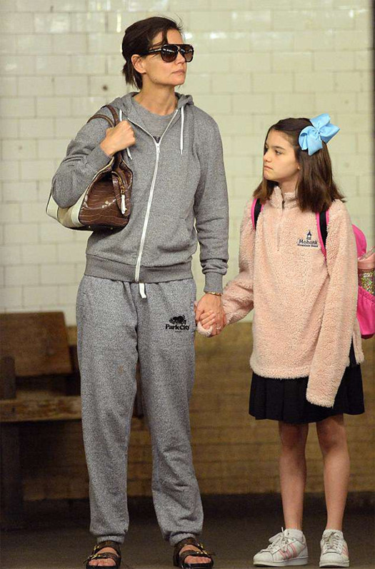 Suri Cruise được khen xinh như thiên thần ở tuổi 12